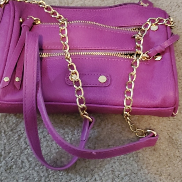 Call it Spring crossbody - Picture 7 of 7